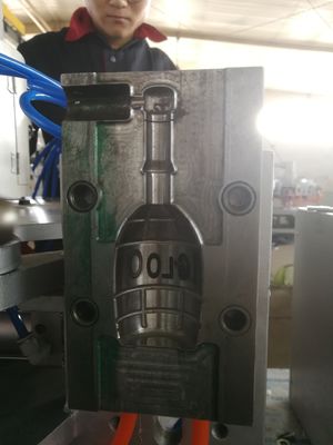 1000ml Liquid Blow Bottle Blowing Mould S136 HDPE 6 Cavity