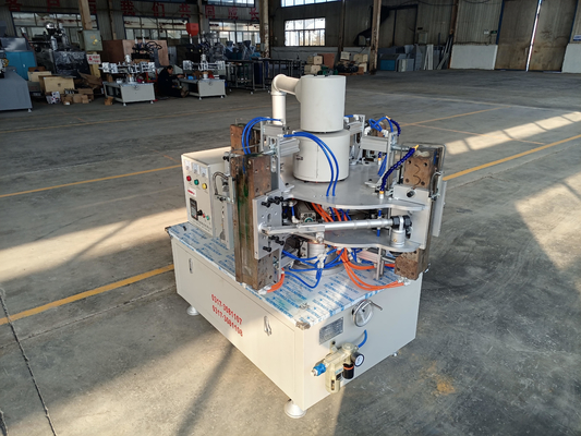 4 Molds Rotator 1 Litre Blow Moulding Machine Rotary