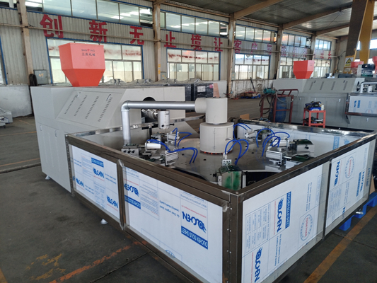 8 Molds Rotary Blow Molding Machine For Bottles Smaller Than 1000ml